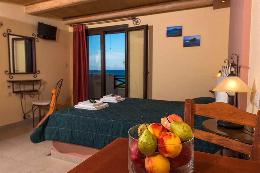 Zante Village Hotel アリカナス エクステリア 写真